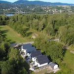 Holiday home Velodomki - Nad Jeziorem Zywieckim