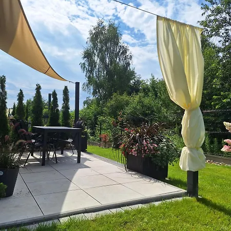 Velodomki - Nad Jeziorem Zywieckim Feriehus Żywiec