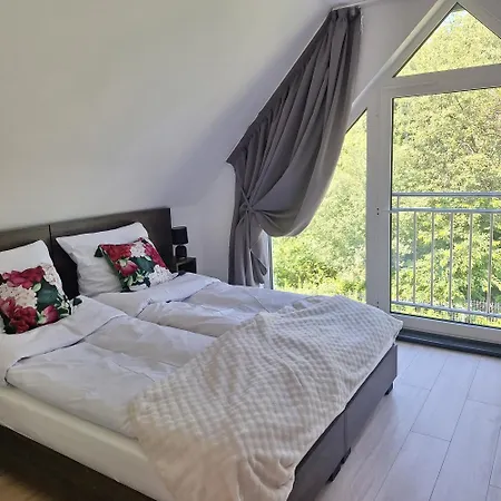 Velodomki - Nad Jeziorem Zywieckim