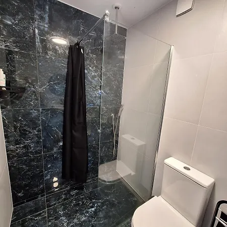 Velodomki - Nad Jeziorem Zywieckim Feriehus Żywiec