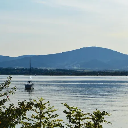 Velodomki - Nad Jeziorem Zywieckim Feriehus Żywiec